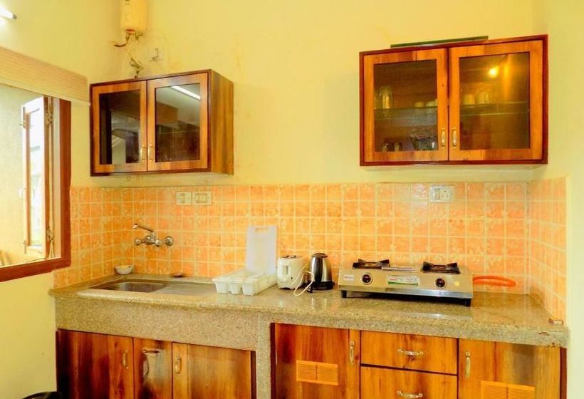 Spacious Apartment With Pool Cm008 8