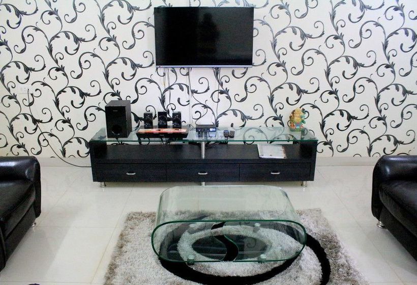 Modern Apartment With Terrace Cm001 14