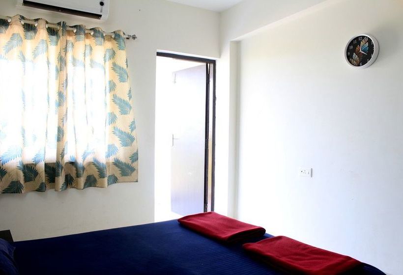 Modern Apartment With Terrace Cm001 4