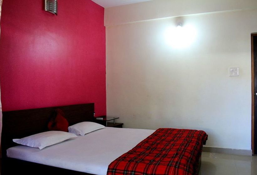 Spacious Fully Ac Apartment  Cm040