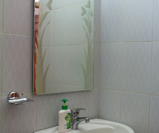 Spacious Fully Ac Apartment Cm040 20