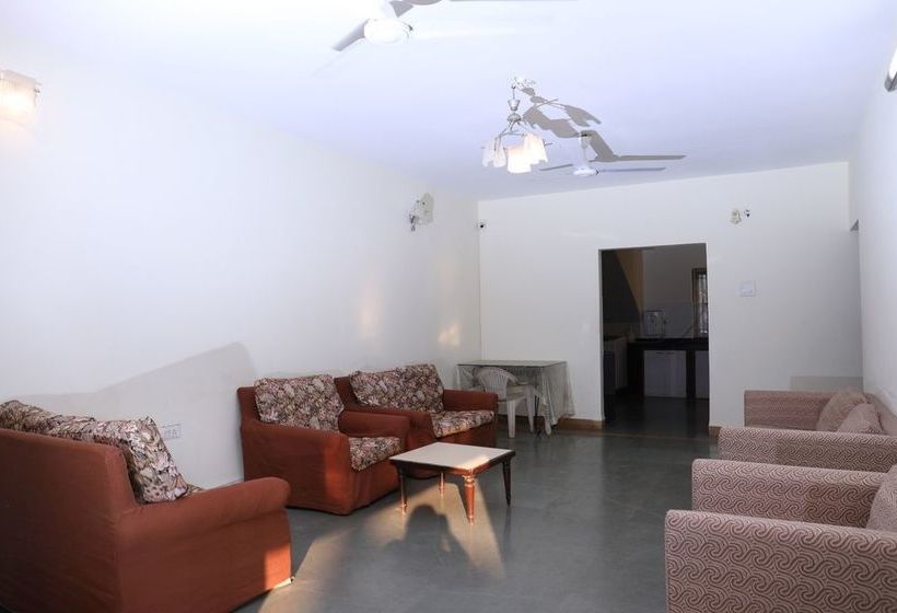 Villa De Calangute 13