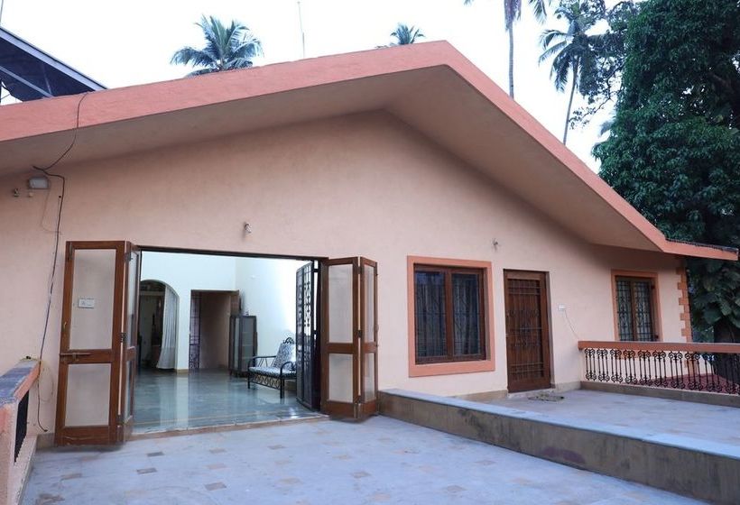 Villa De Calangute 14