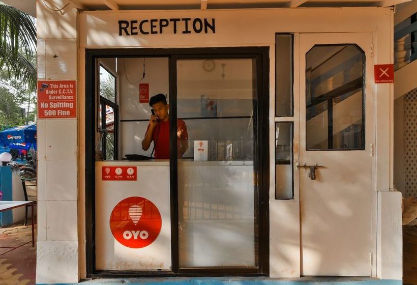 Oyo 11525 Hotel Queen Of Queens Standard 1