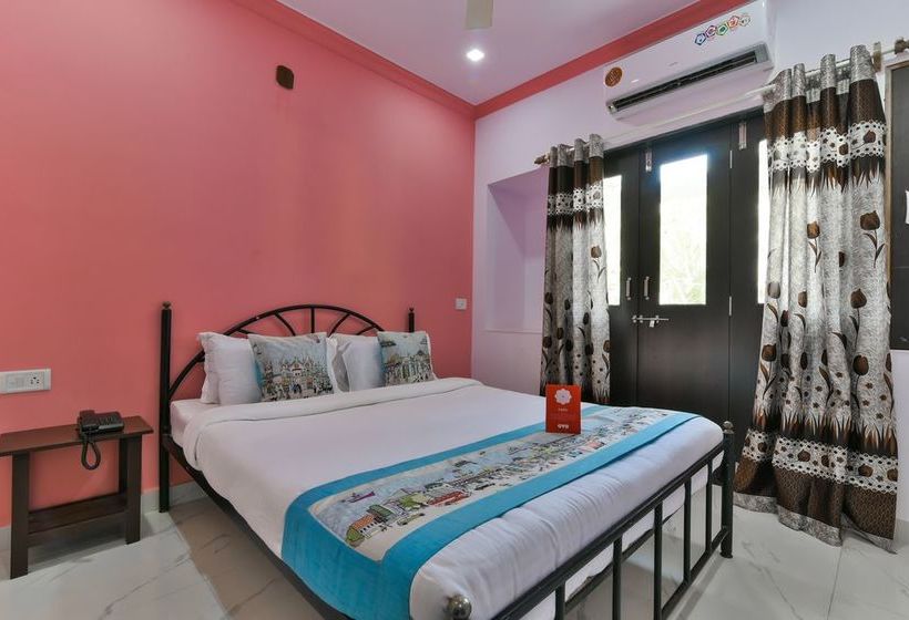 Oyo 11525 Hotel Queen Of Queens Standard 10