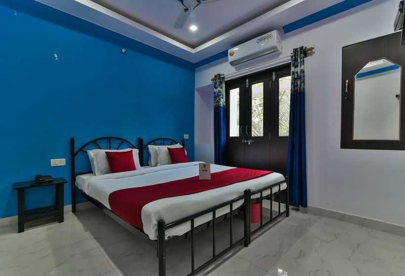 Oyo 11525 Hotel Queen Of Queens Standard 12