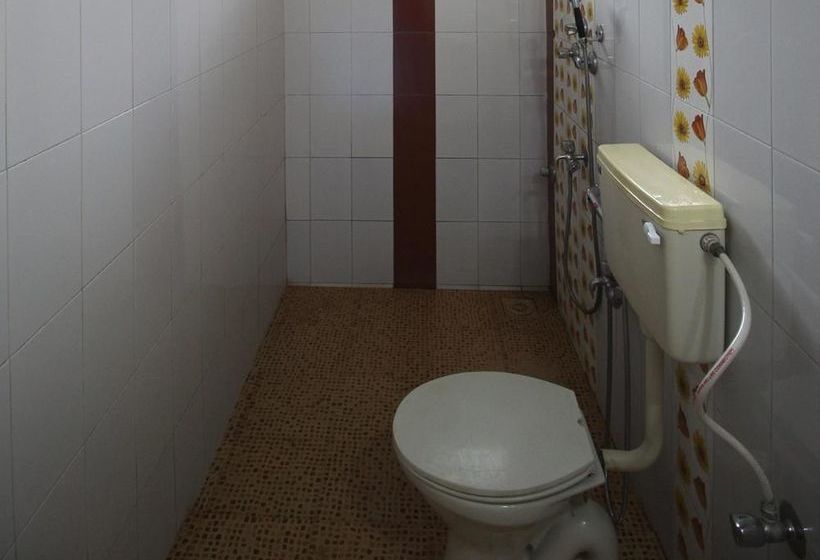 Oyo 9896 Hotel Purushottam Residency 10