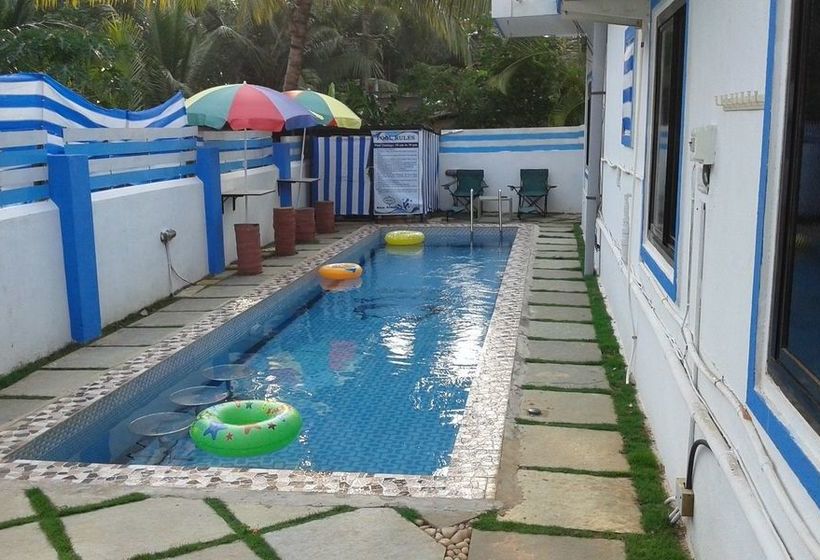 Pensão Casa Almeida Guest House 6