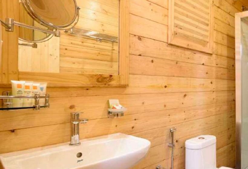 Baga Hideout Resort 10