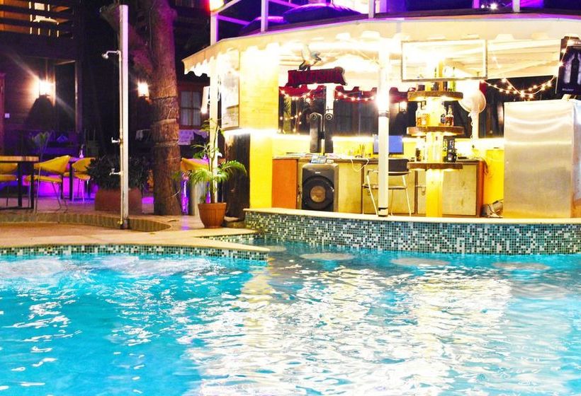 Baga Hideout Resort 12