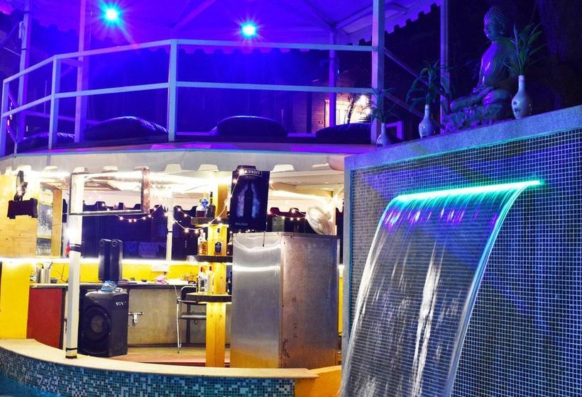 Baga Hideout Resort 18