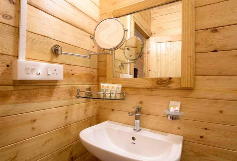 Baga Hideout Resort 8