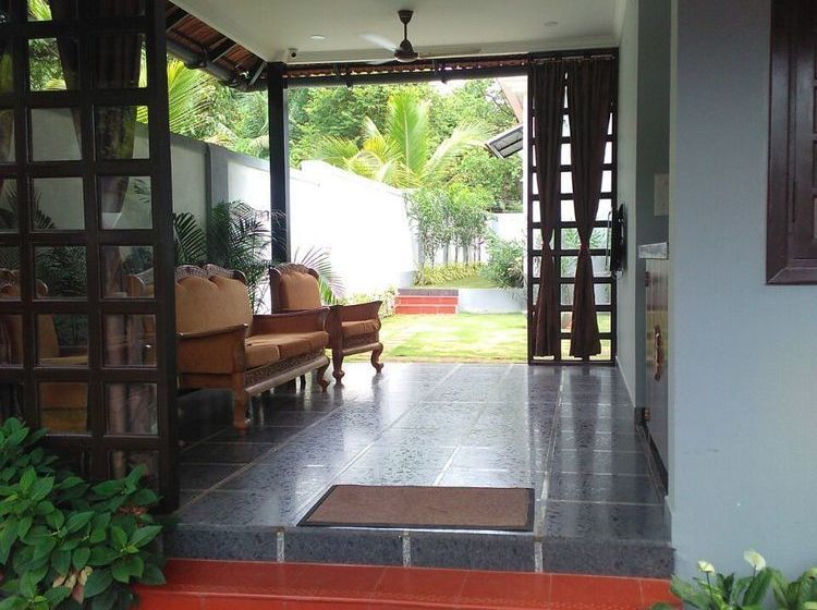 Pension Crown Villa Vagator 11