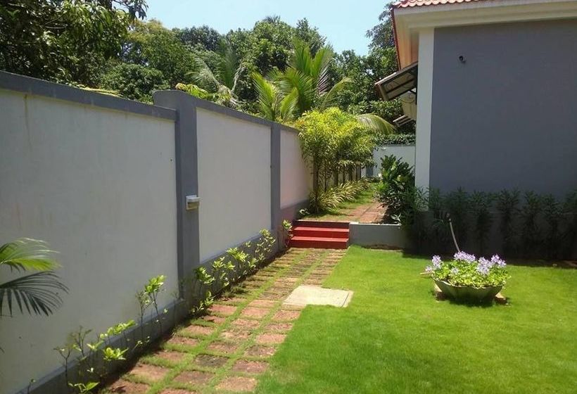 Pension Crown Villa Vagator 15