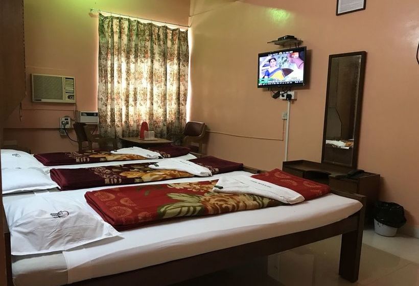 Hotel Campal Beach Resort 3