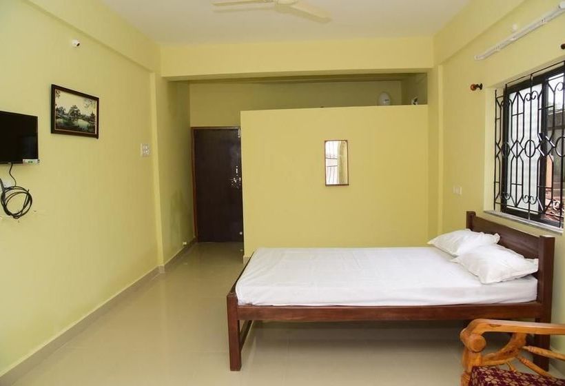 Pension Nirvaah Room Siolim Kitchenete 5