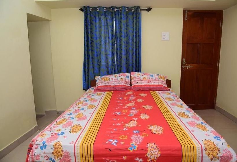 Pension Nirvaah Room Siolim Kitchenete 6