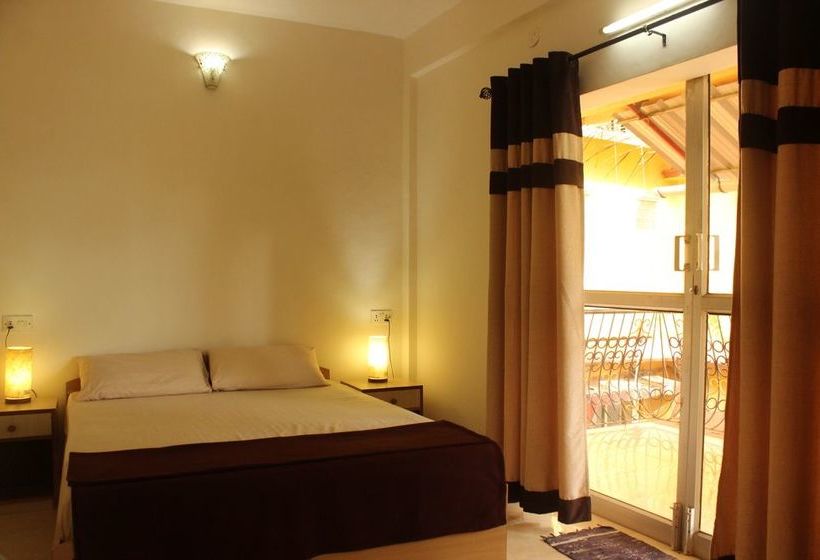 Oyo 9217 Home Studios Near Candolim Beach 5