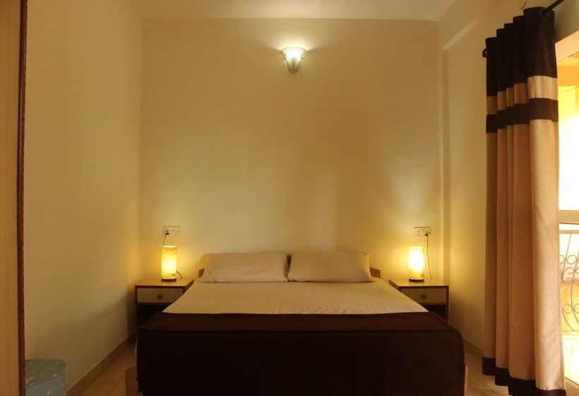 Oyo 9217 Home Studios Near Candolim Beach 6