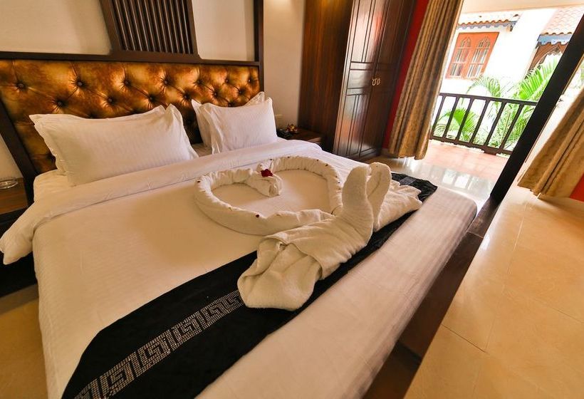 Hotel Emperor Resorts & Spa 11