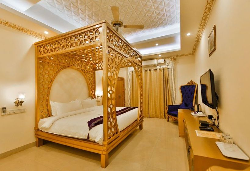 Hotel Emperor Resorts & Spa 6