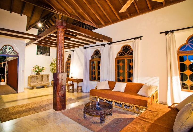 Pension Marbella Guesthouse 11