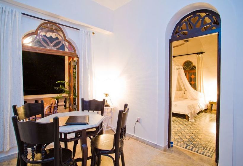 Pension Marbella Guesthouse 9