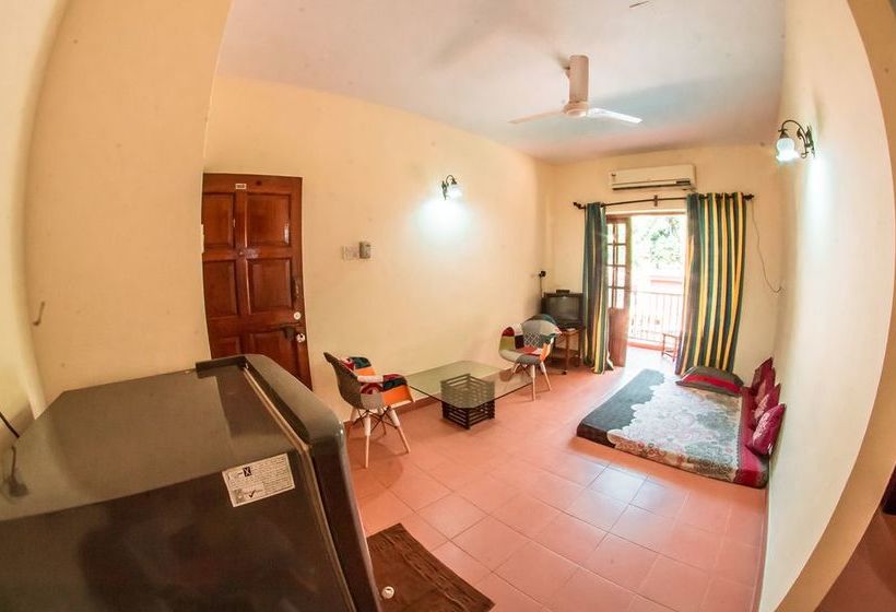 Showstopper Apartments 1 Bhk Pool View 4