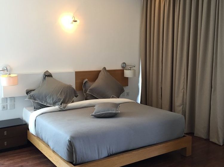 Hotel Calem Grove 16