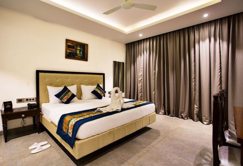 Fabhotel King's Court 15