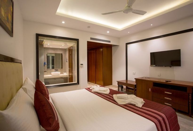 Fabhotel King's Court 17