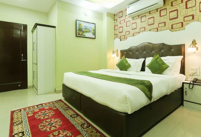 Hotel Roshan House 17