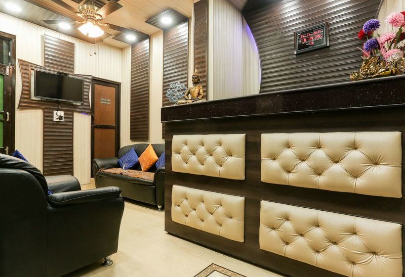 Hotel Roshan House 4