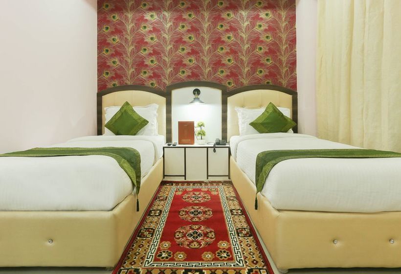 Hotel Roshan House 5