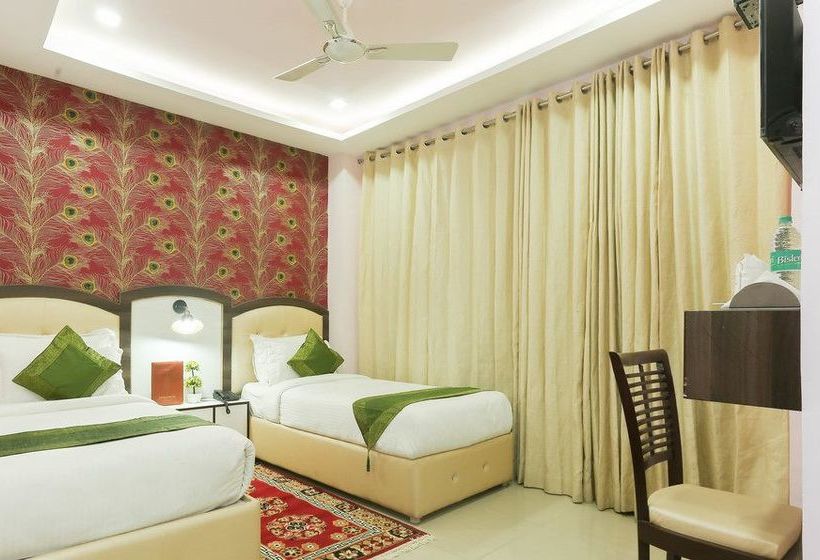 Hotel Roshan House 6