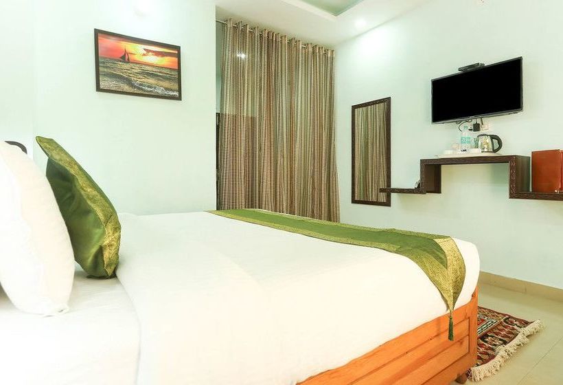 Hotel Roshan House 8