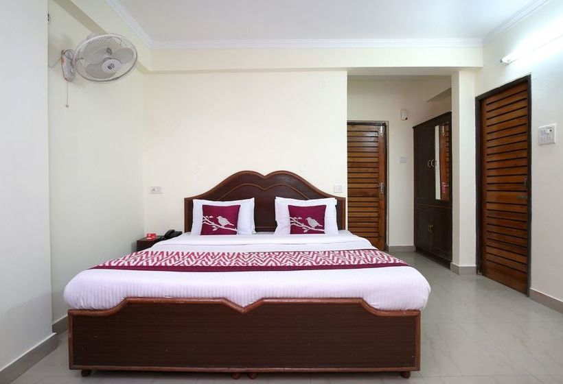 Hotel Rosewood Inn 11