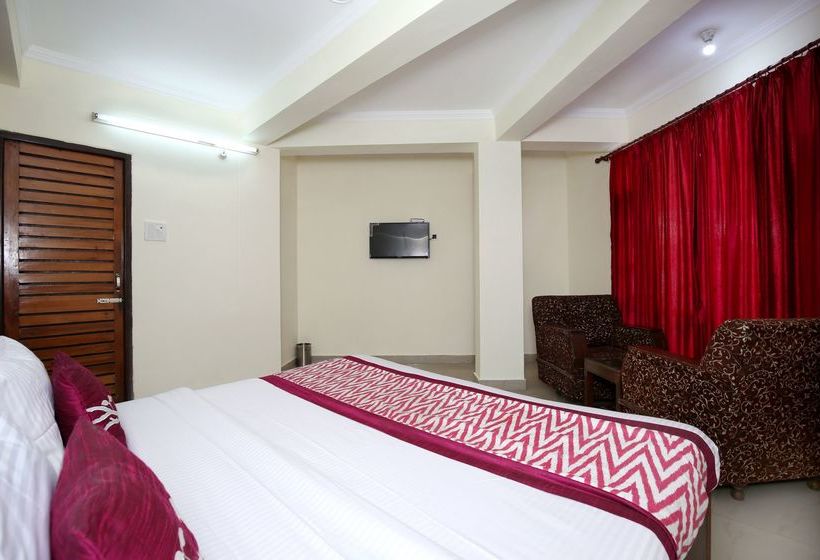 Hotel Rosewood Inn 14