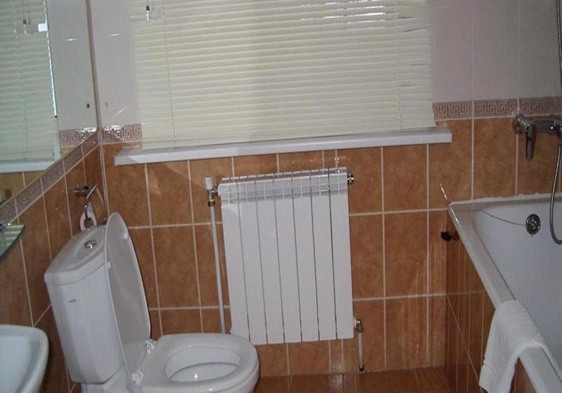 Hotel Imperatorsky Dvorets 14