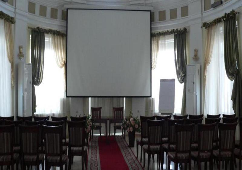 Hotel Imperatorsky Dvorets 5