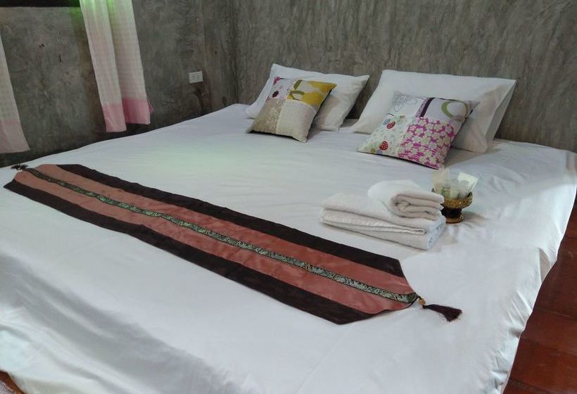 Pension Pimprajan Homestay 12