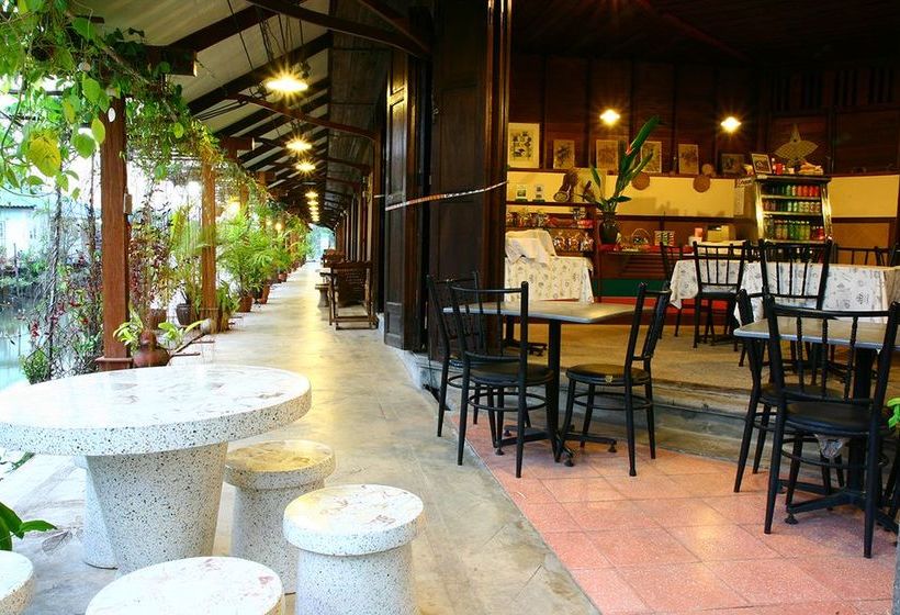 Pension Chotika Riverfront 13