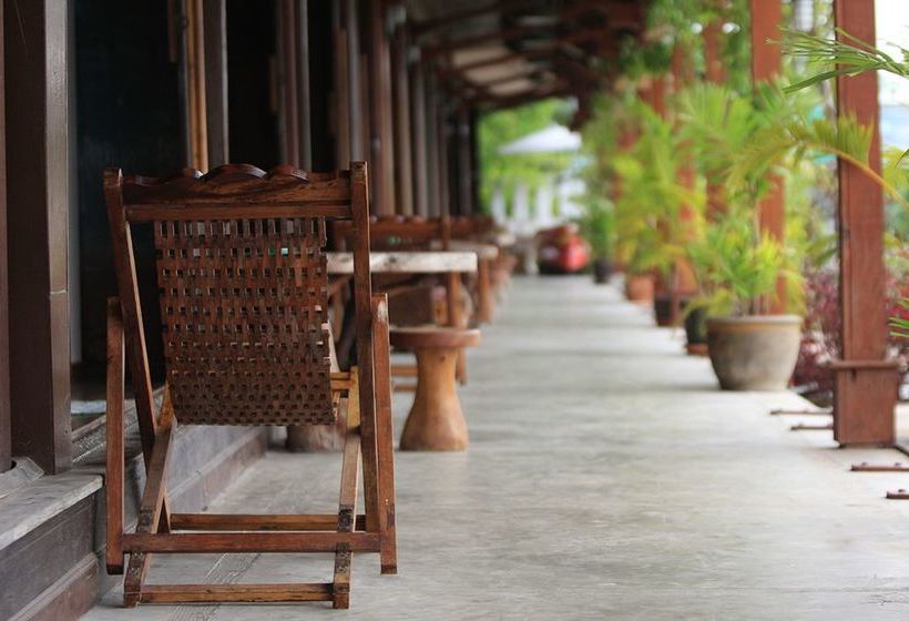 Pension Chotika Riverfront 15