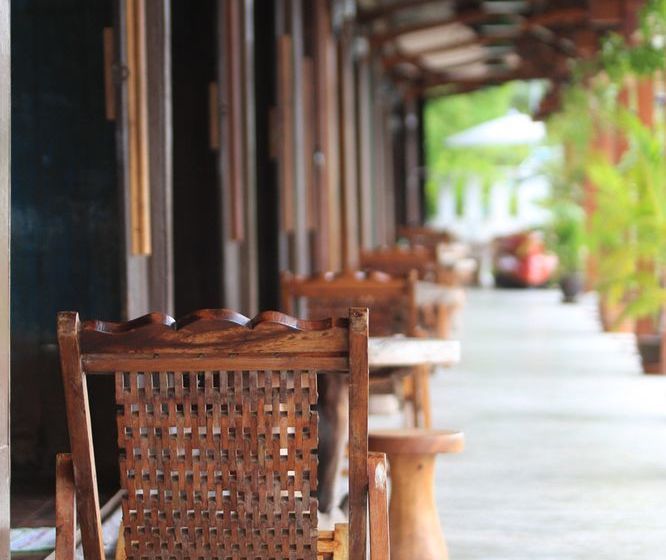 Pension Chotika Riverfront 18