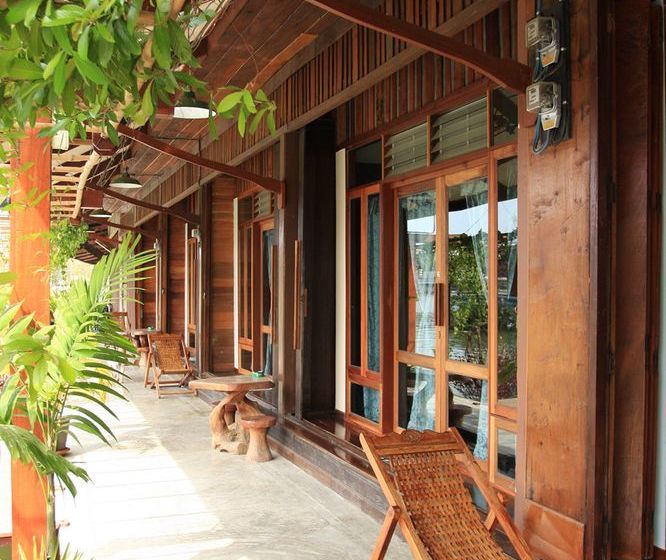 Pension Chotika Riverfront 3