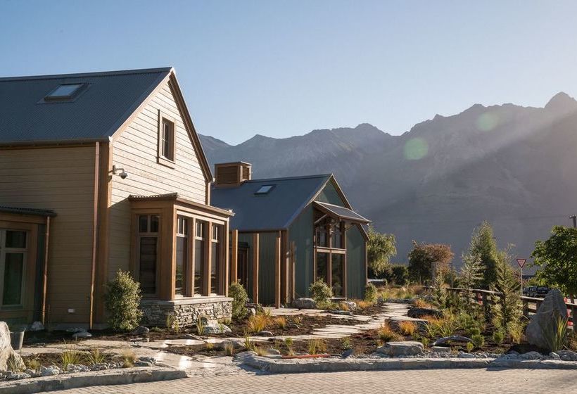 Camp Glenorchy Eco Retreat