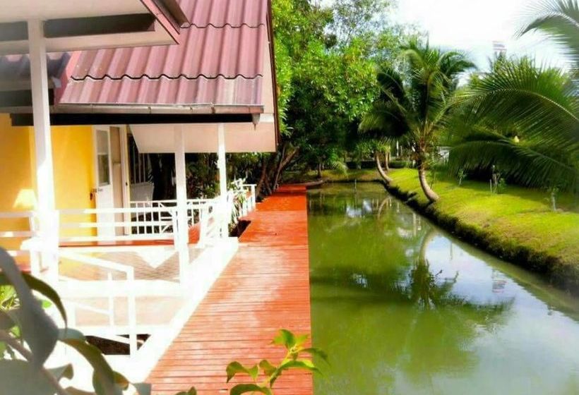 Hotel Baansuansabai Ploenpanmai Resort 10