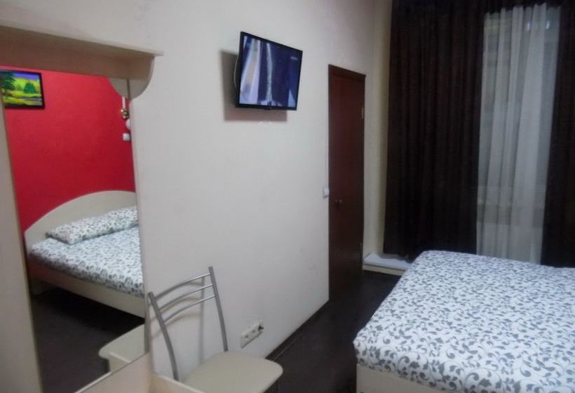 Mini Hotel Comfort 14