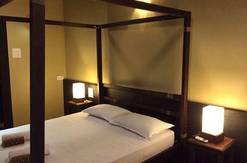 5am Somewhere Nandini 8