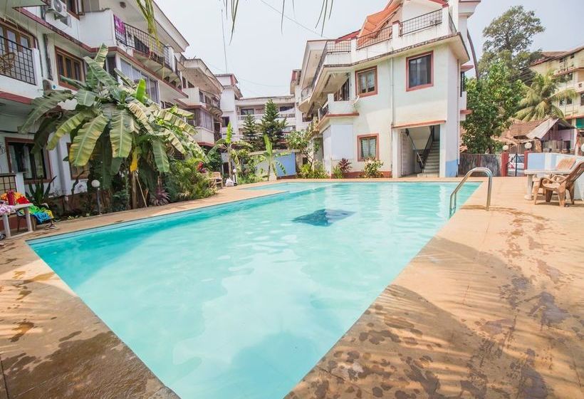 Oyo 12423 Home Pool View 1bhk Candolim
